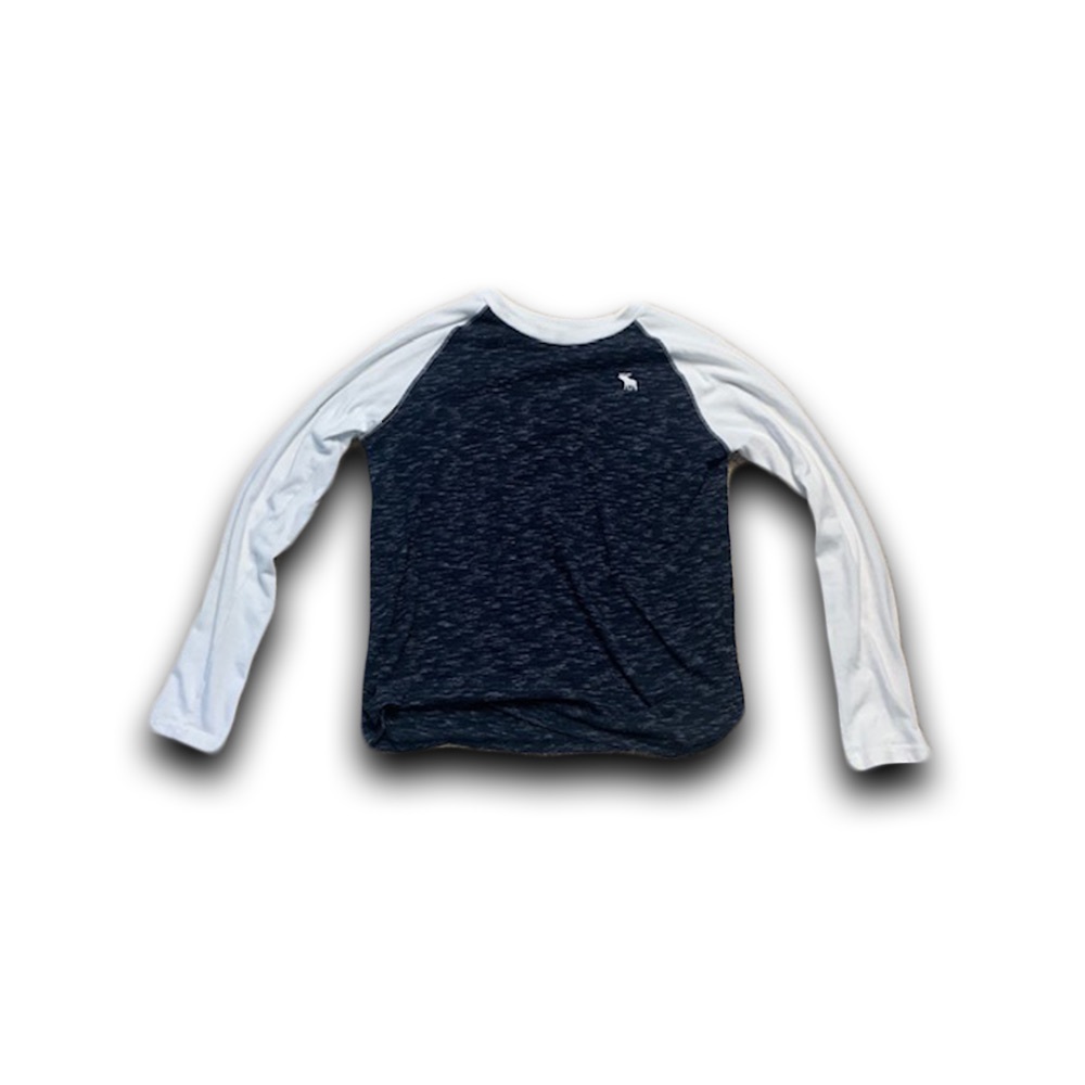 Abercrombie & Fitch - White and Black T-Shirt
